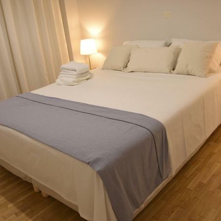 Elegant Coral Apartment Athena Bagian luar foto