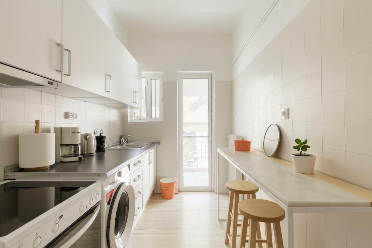 Elegant Coral Apartment Athena Bagian luar foto
