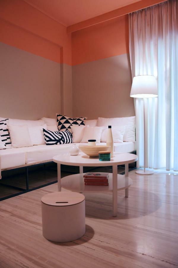 Elegant Coral Apartment Athena Bagian luar foto