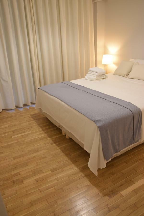 Elegant Coral Apartment Athena Bagian luar foto