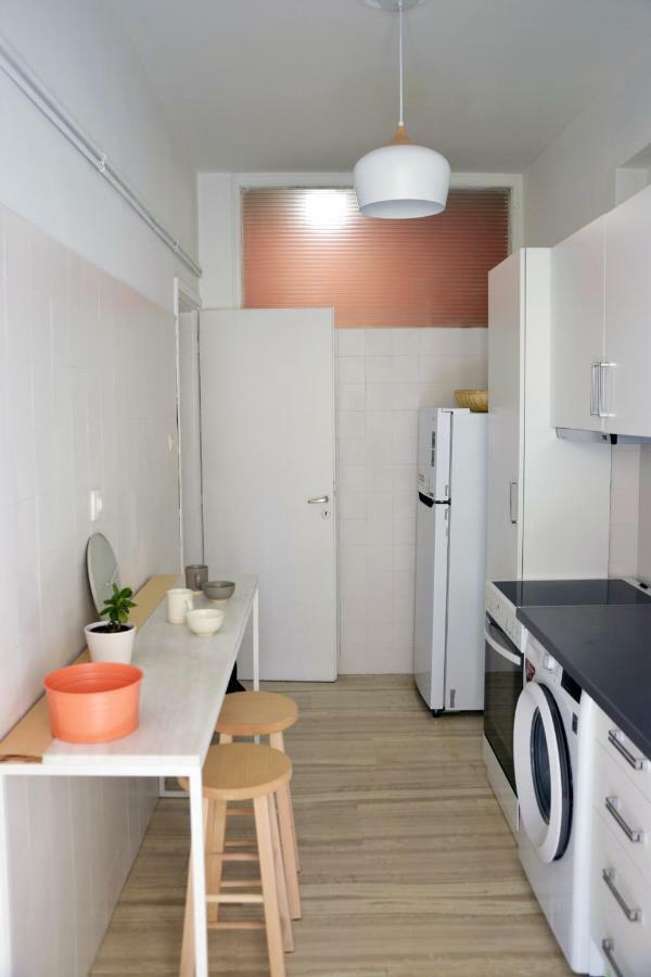 Elegant Coral Apartment Athena Bagian luar foto